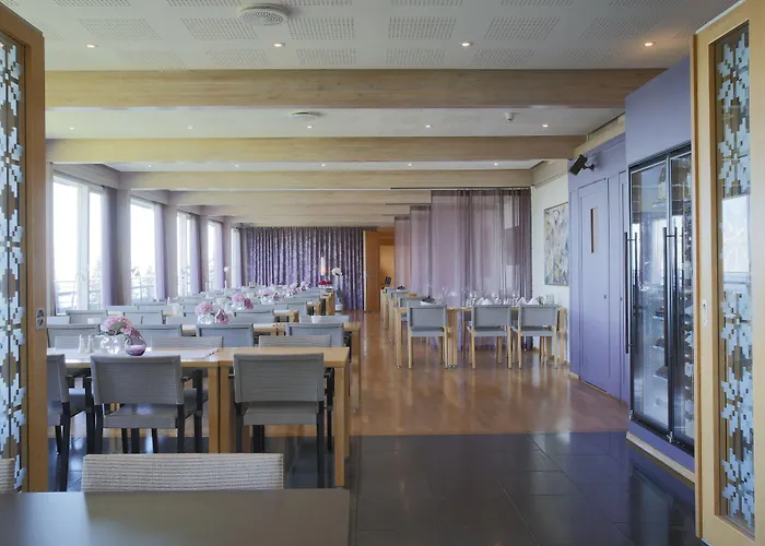 Voksenasen Hotell; Best Western Signature Collection